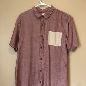 Men’s short sleeve button down shirt